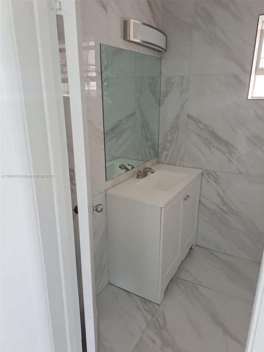   /  2362 sq. ft. $ 2025-08-18 0 foto