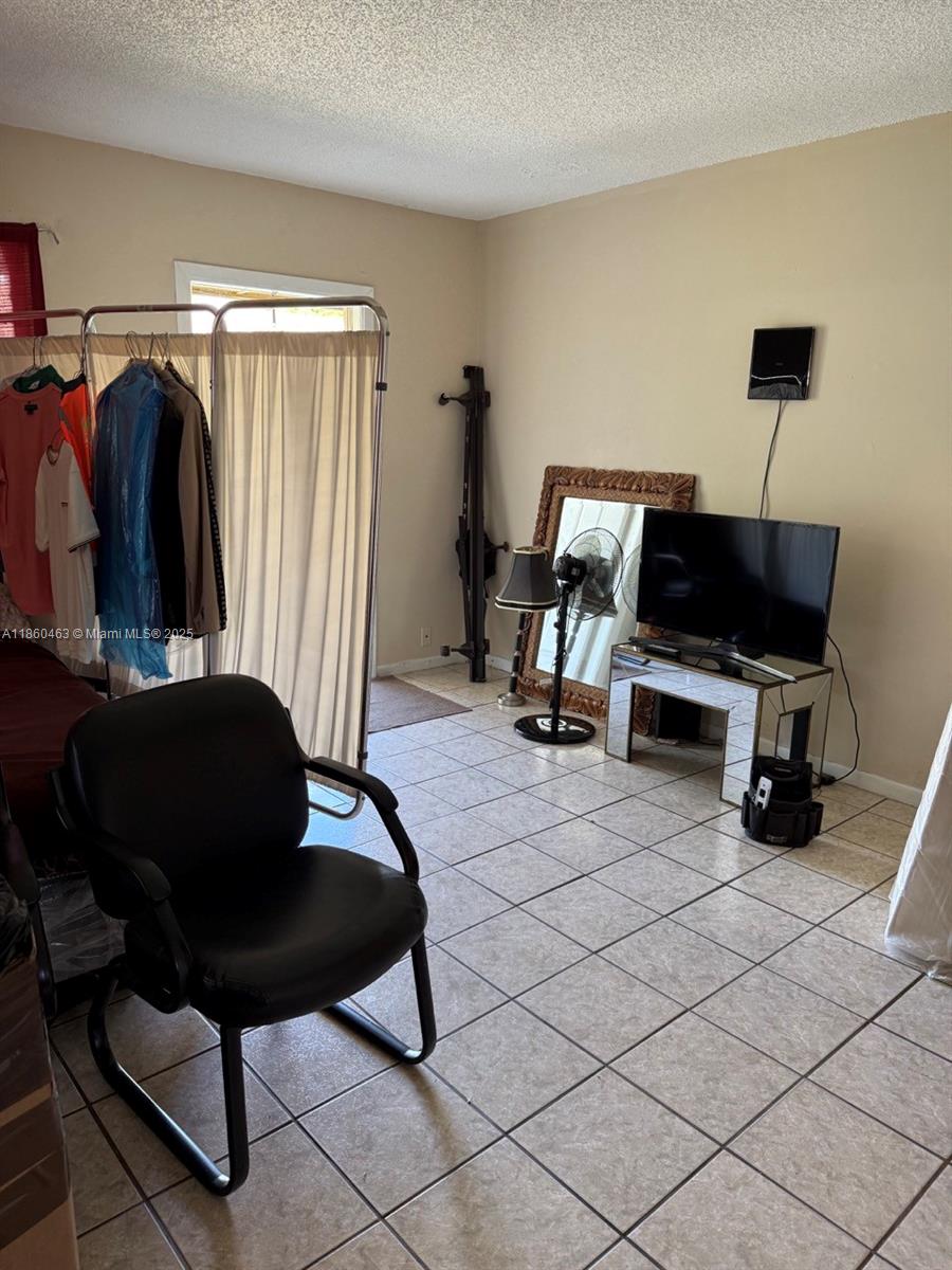   /  1912 sq. ft. $ 2025-08-18 0 Photo