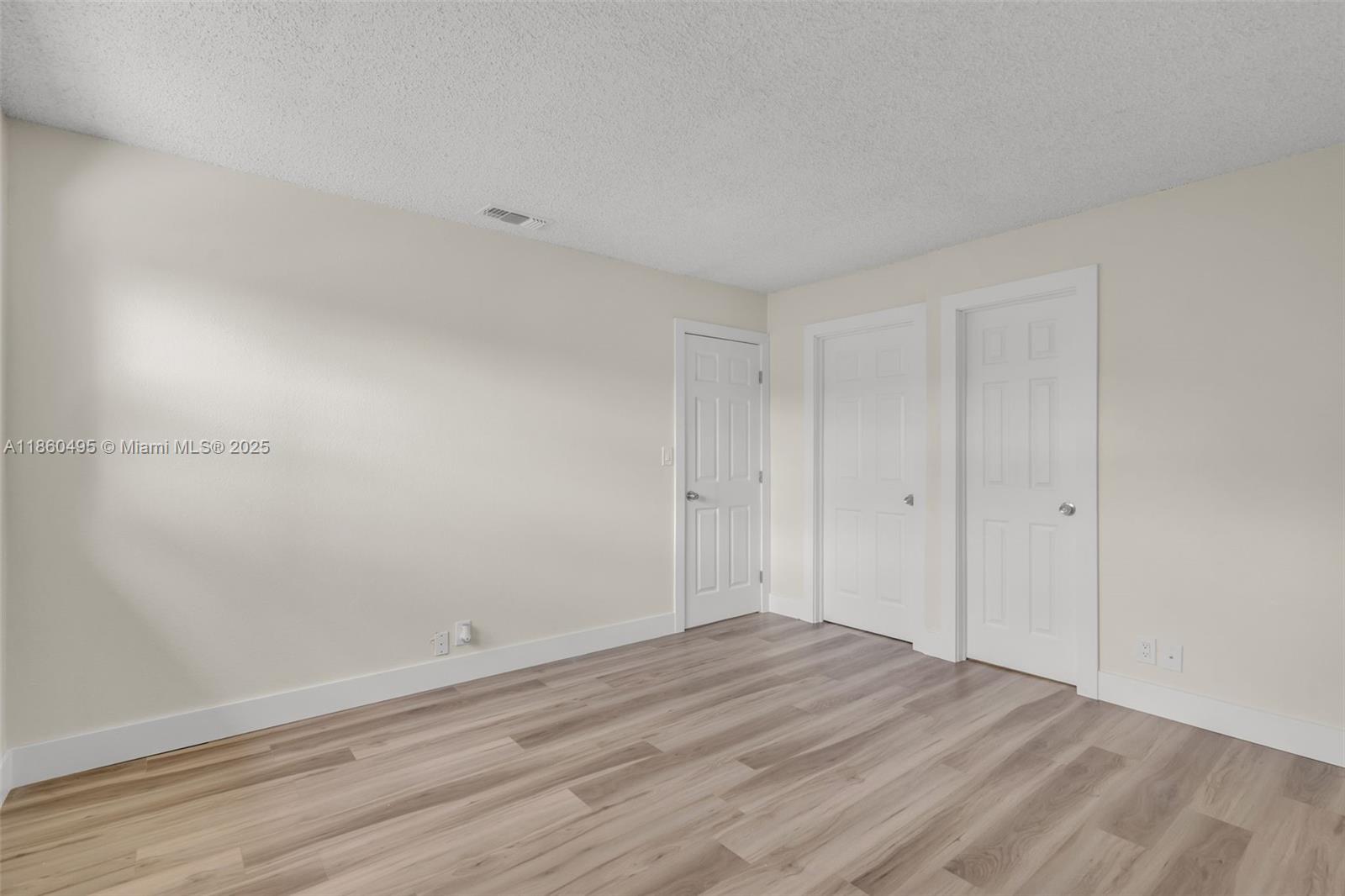   /  3209 sq. ft. $ 2025-08-18 0 Photo