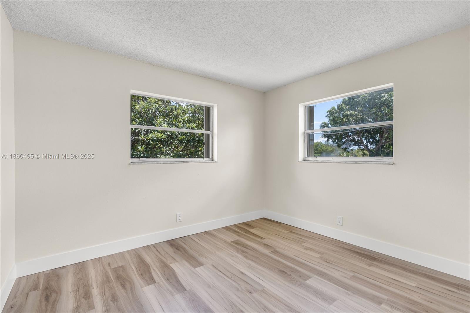   /  3209 sq. ft. $ 2025-08-18 0 Photo