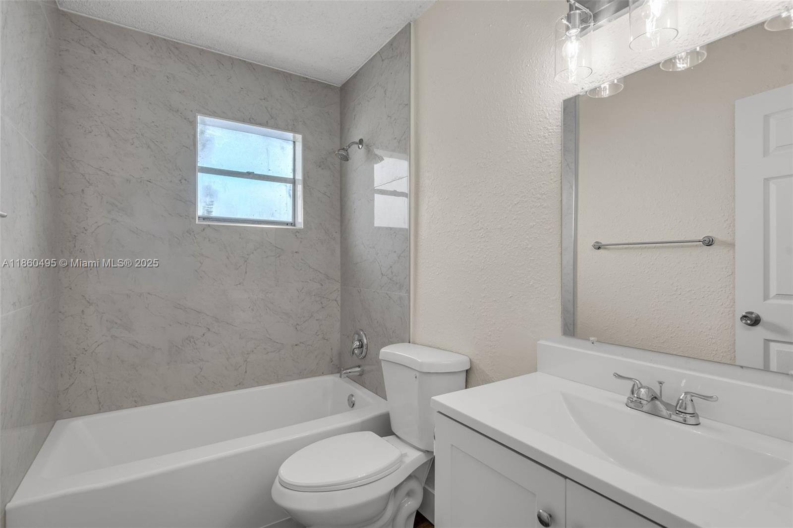   /  3209 sq. ft. $ 2025-08-18 0 Photo