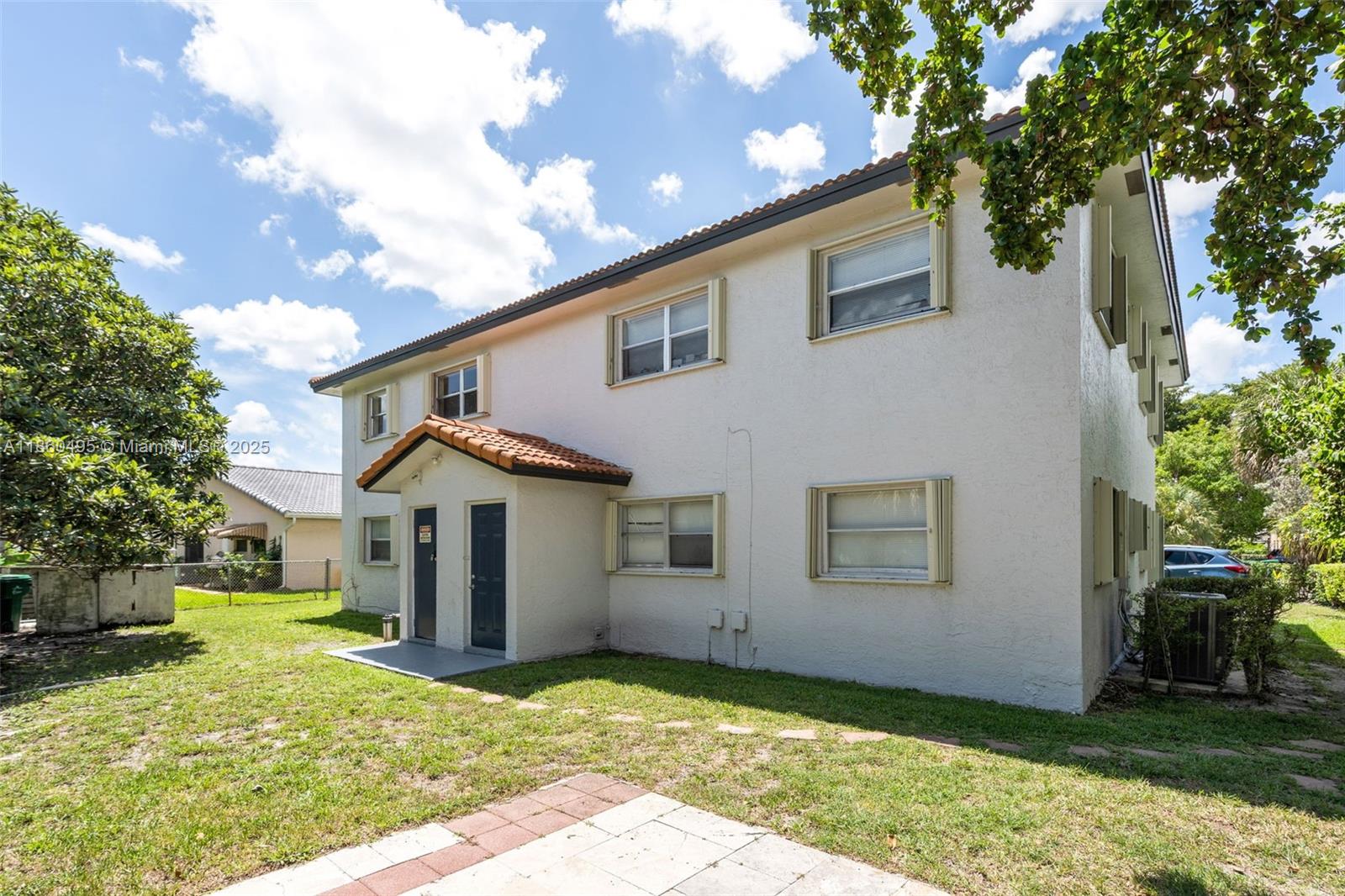   /  3209 sq. ft. $ 2025-08-18 0 Photo