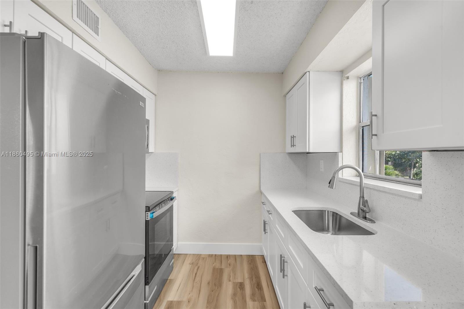   /  3209 sq. ft. $ 2025-08-18 0 Photo