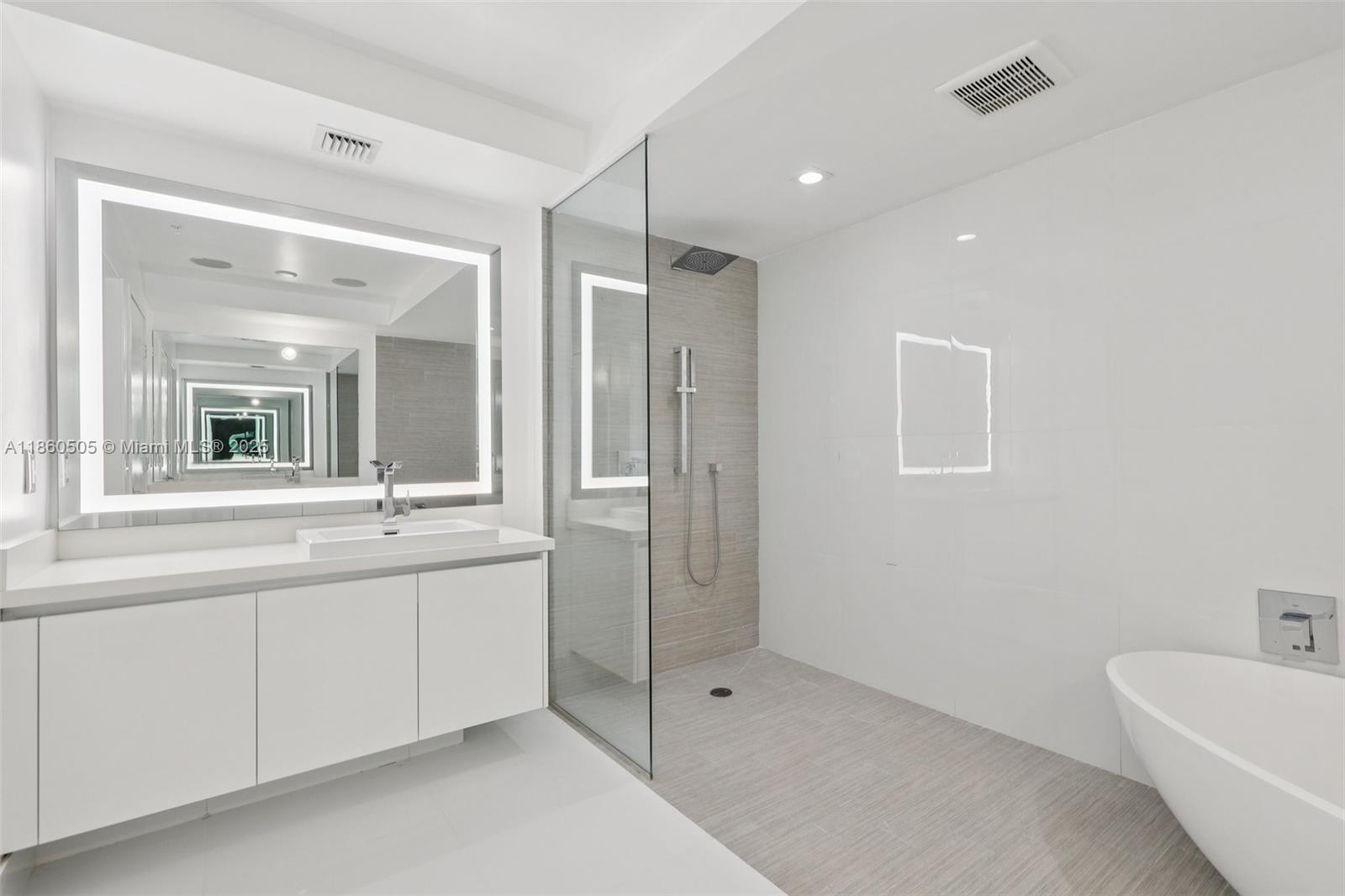 5-907 3 / 4 1892 sq. ft. $ 2025-08-18 0 Photo