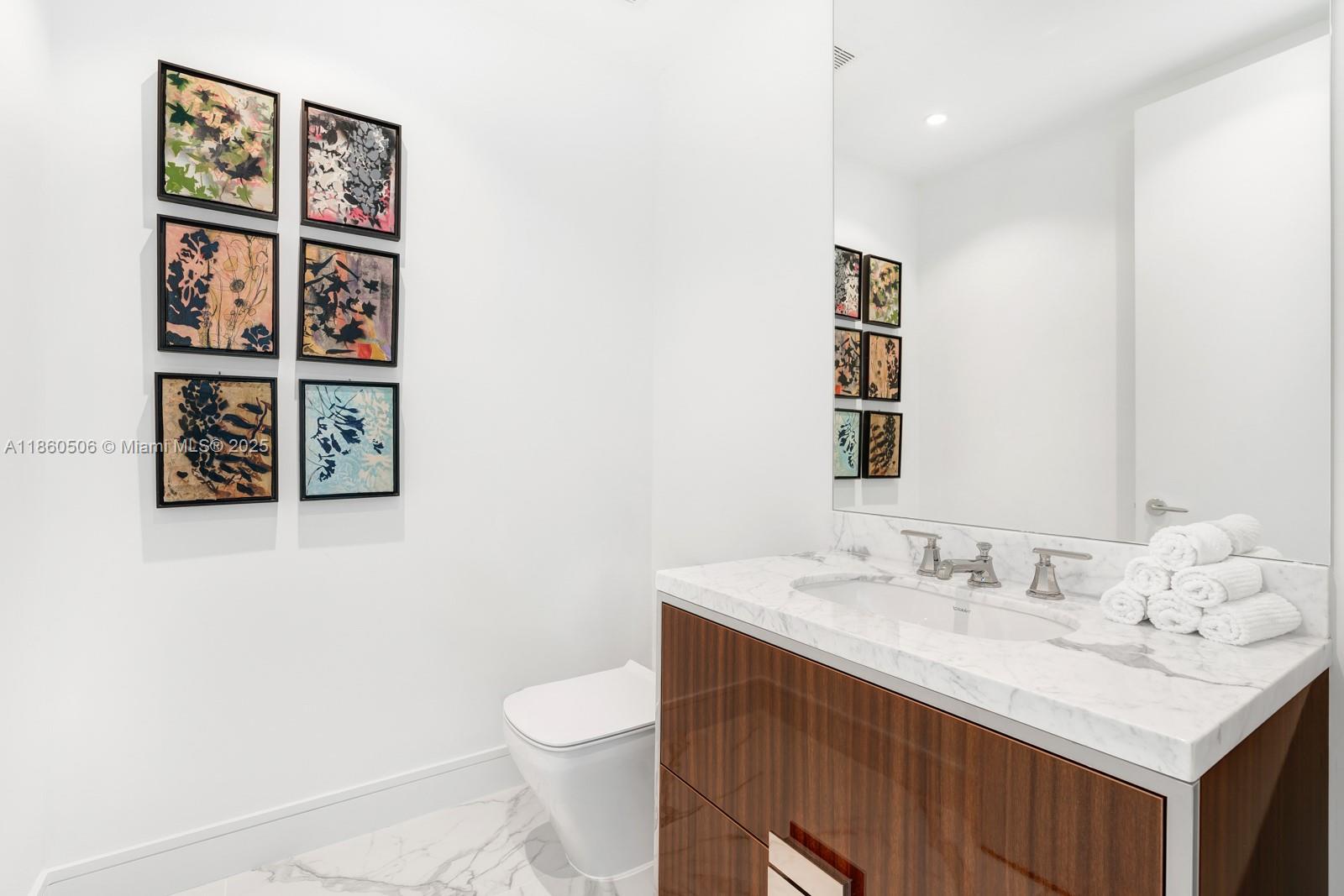 See details 1705 4 / 6 3640 sq. ft. $ 2025-08-18 0 Photo