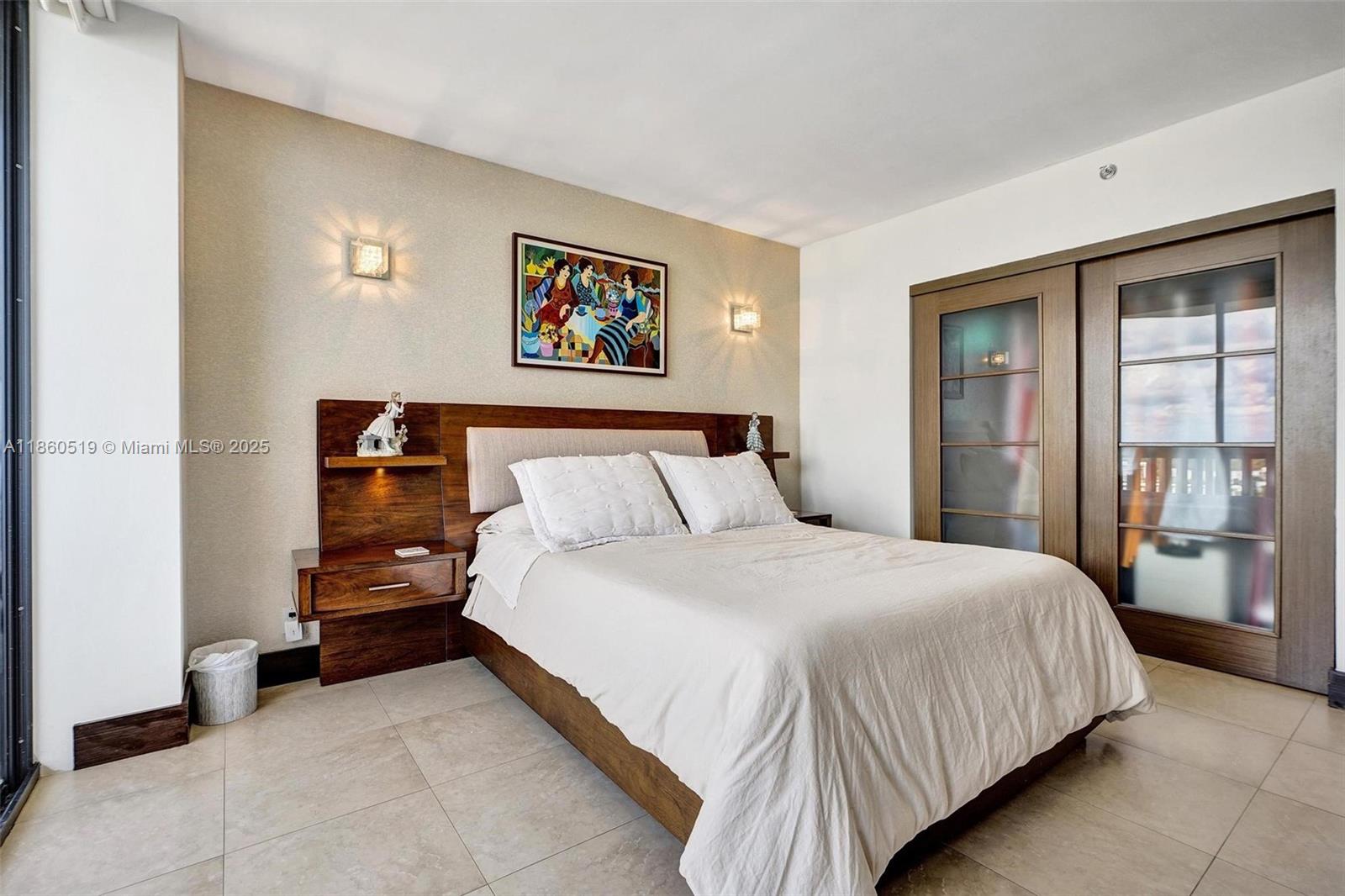 2309 3 / 3 1880 sq. ft. $ 2025-08-18 0 Photo
