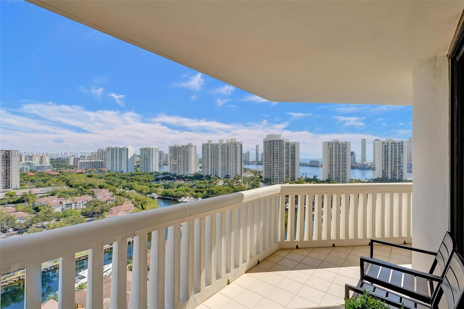 2309 3 / 3 1880 sq. ft. $ 2025-08-18 0 Photo