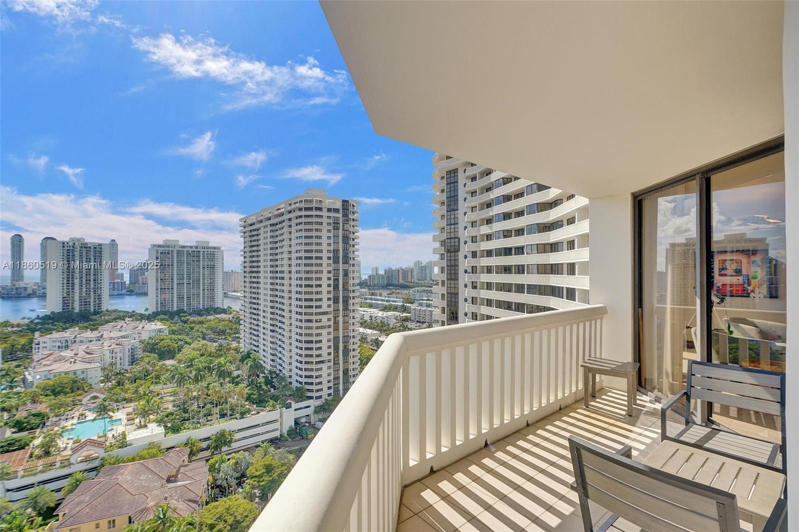 2309 3 / 3 1880 sq. ft. $ 2025-08-18 0 Photo