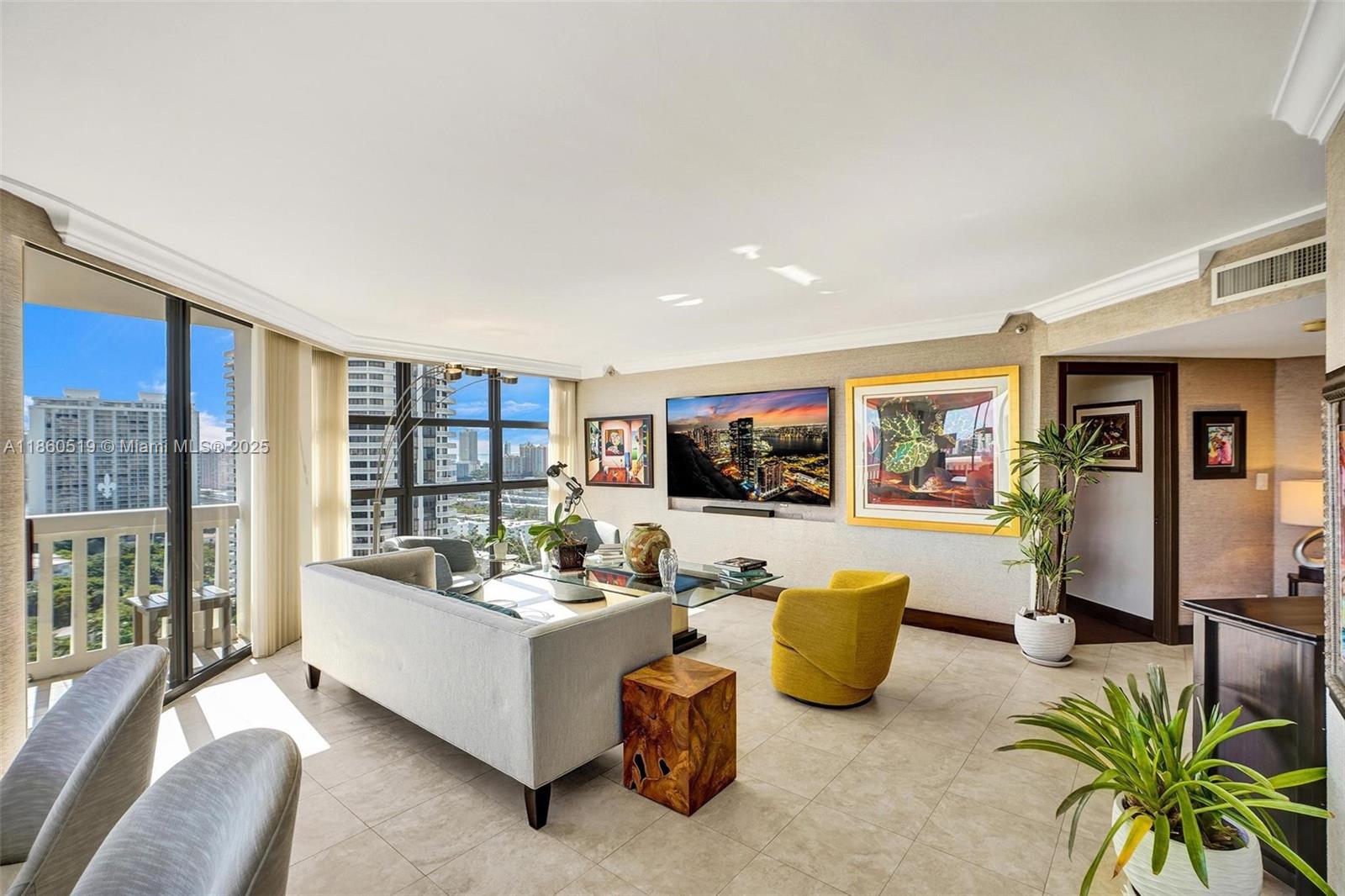 2309 3 / 3 1880 sq. ft. $ 2025-08-18 0 Photo