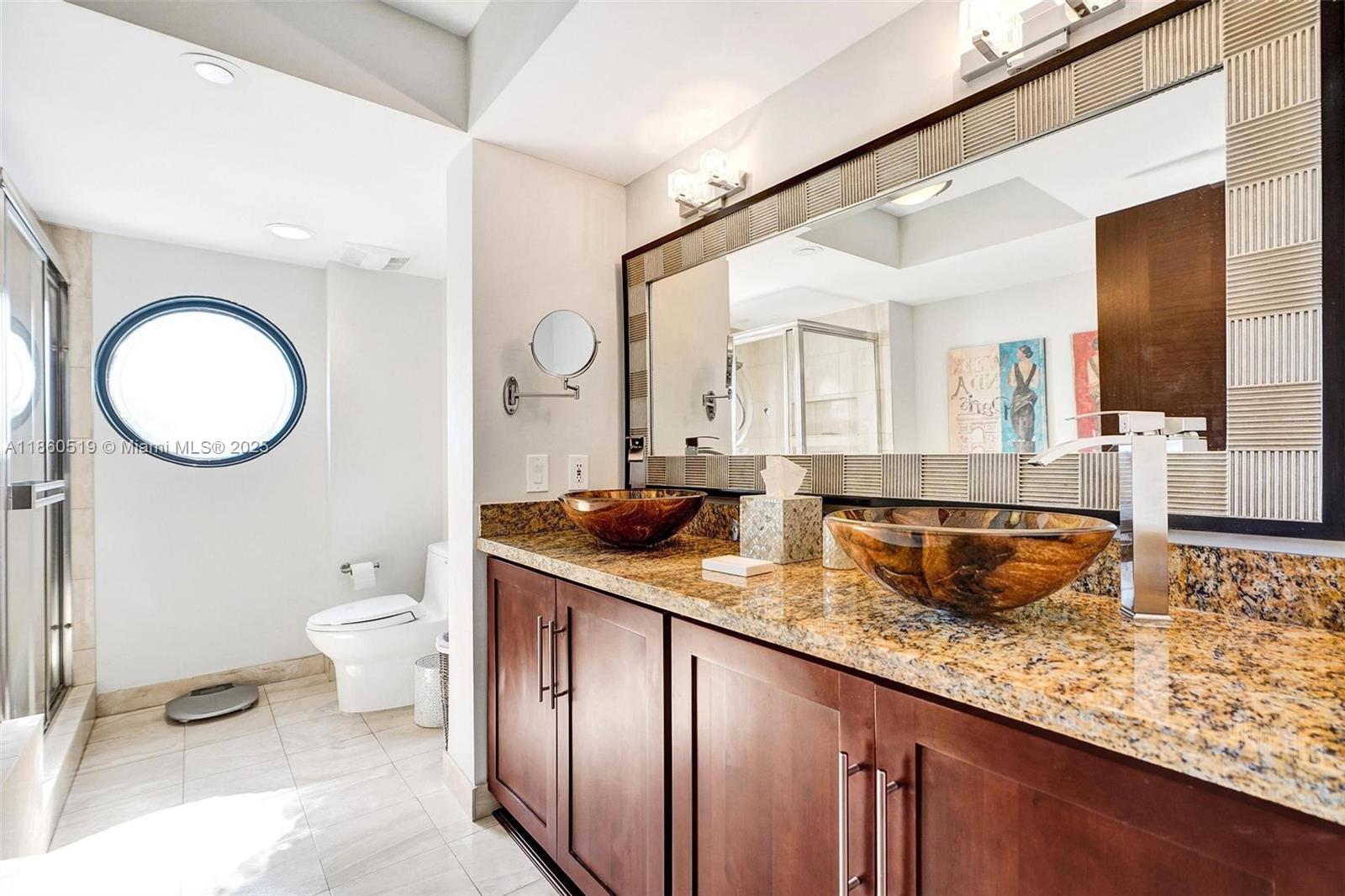 2309 3 / 3 1880 sq. ft. $ 2025-08-18 0 Photo