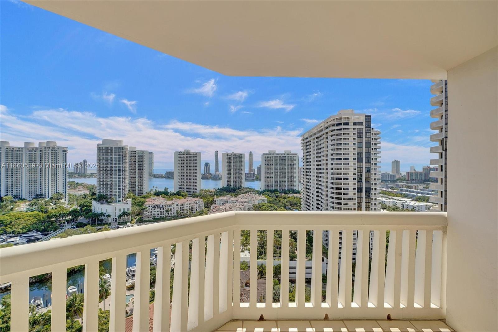 2309 3 / 3 1880 sq. ft. $ 2025-08-18 0 Photo