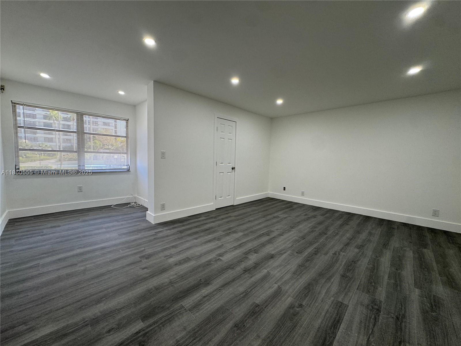 Photo of 2318 7th St  (2318), Hallandale Beach, Florida, 33009 - 
