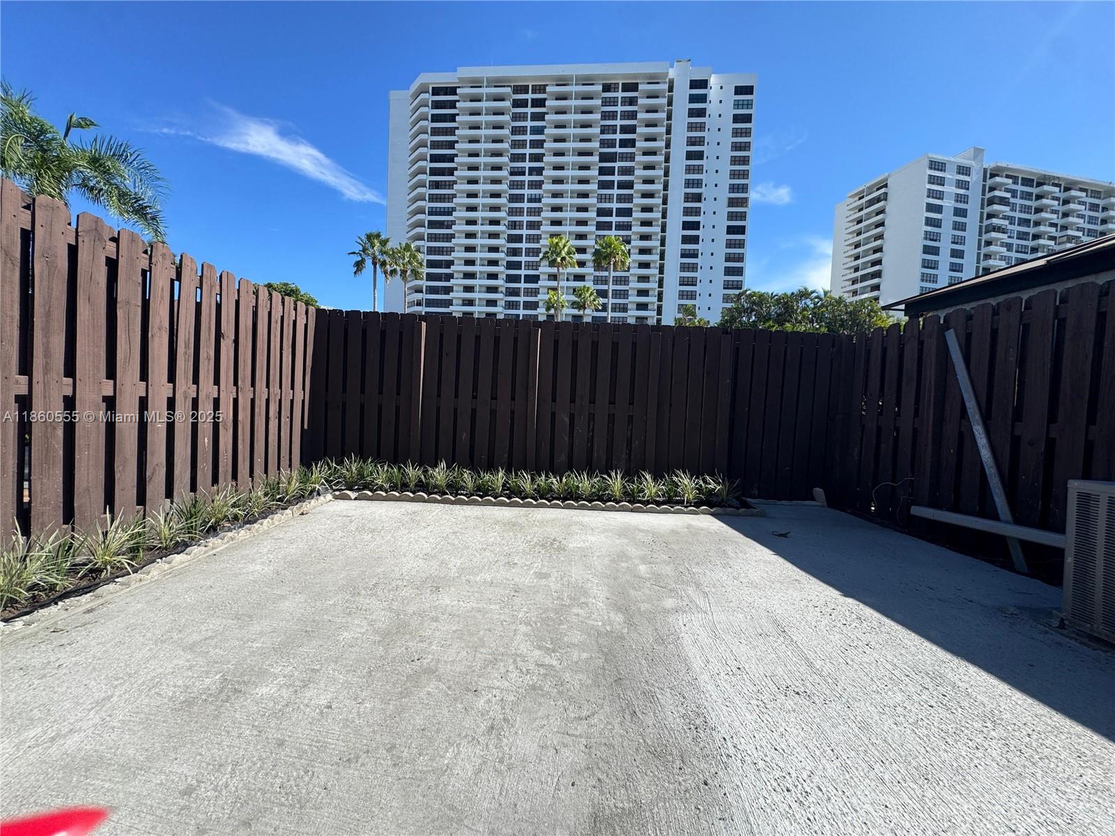Photo of 2318 7th St  (2318), Hallandale Beach, Florida, 33009 - 