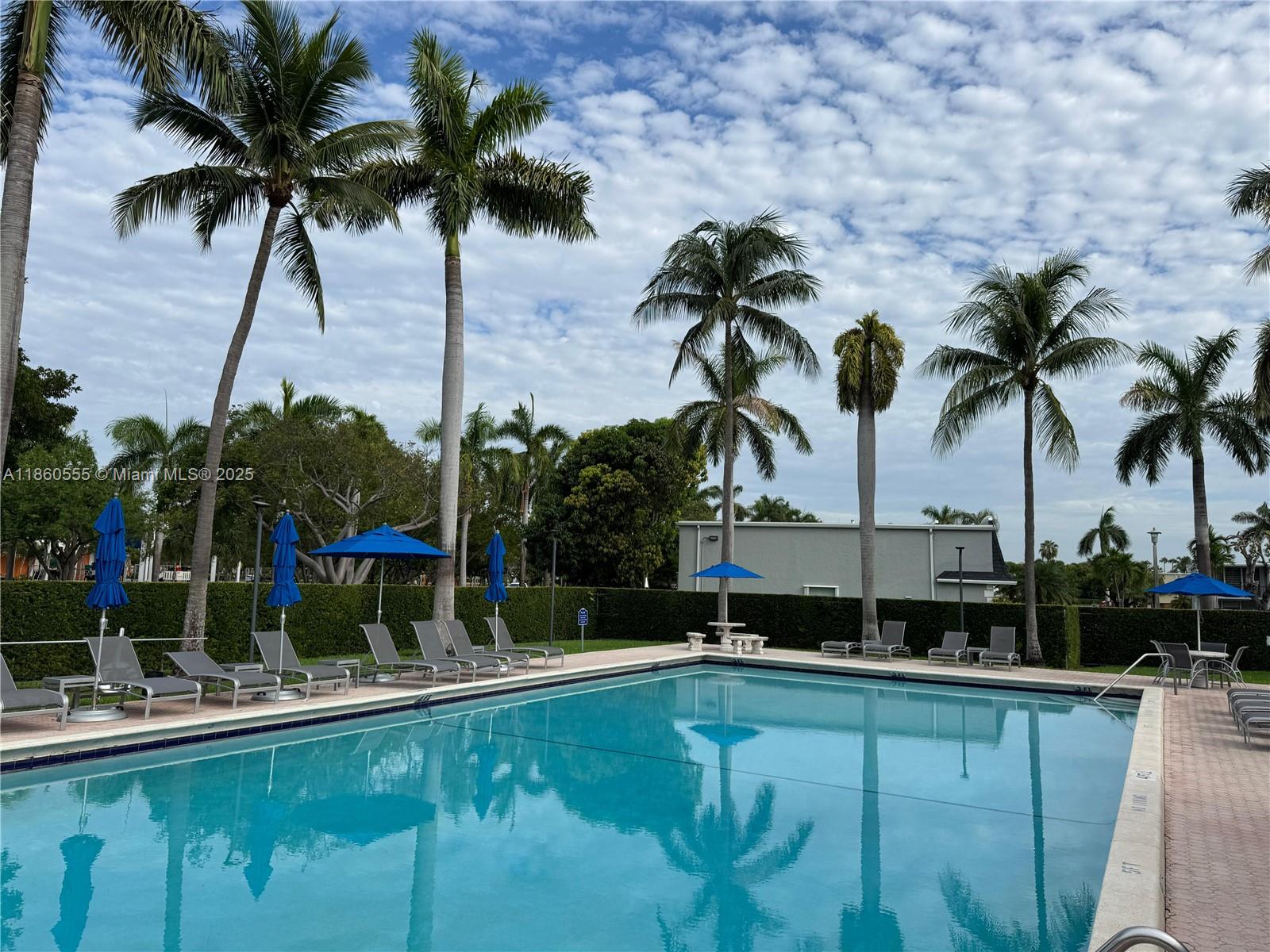 Photo of 2318 7th St  (2318), Hallandale Beach, Florida, 33009 - 
