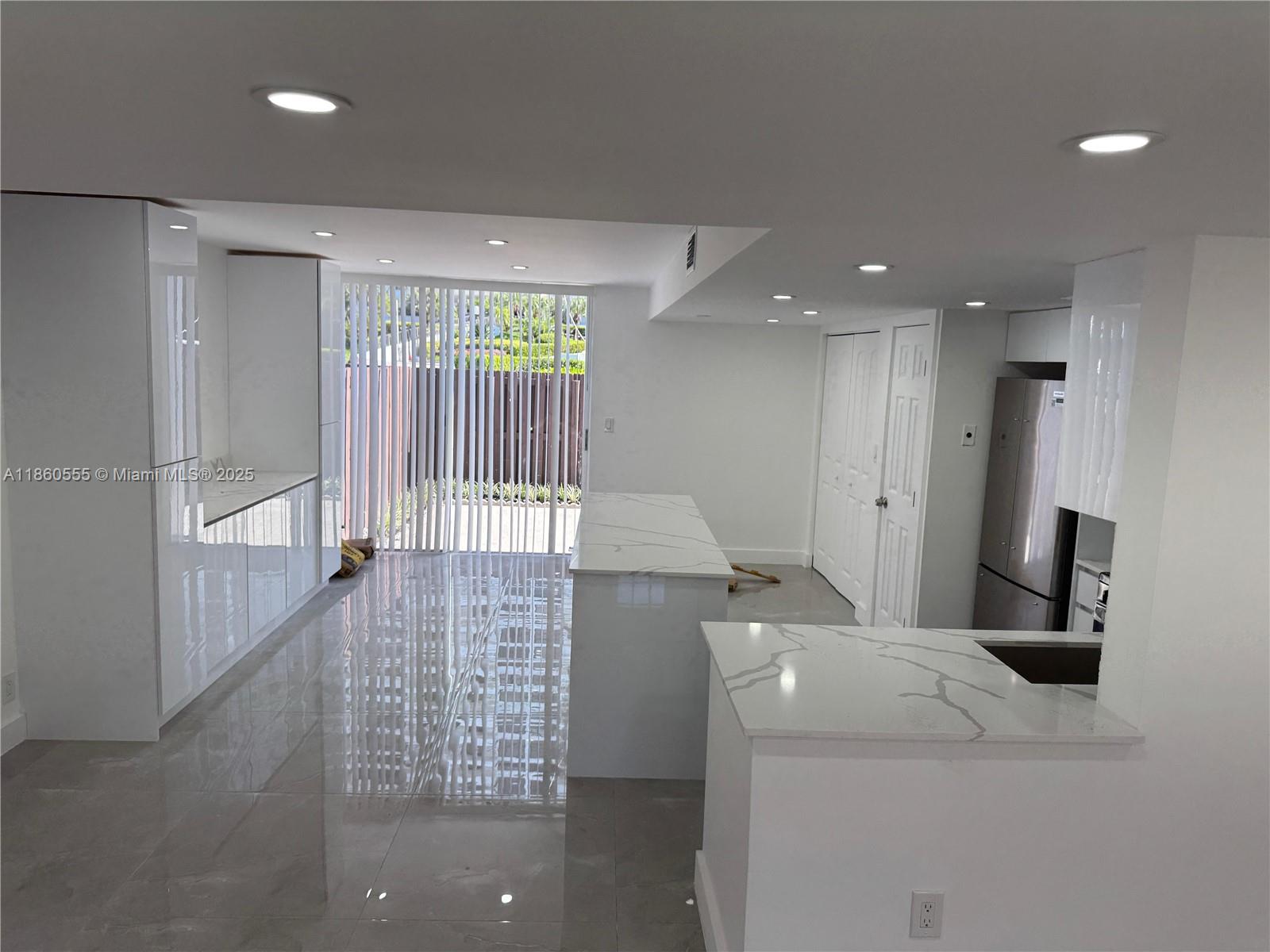 Photo of 2318 7th St  (2318), Hallandale Beach, Florida, 33009 - 