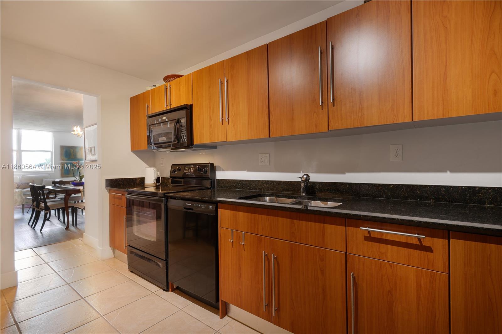 Photo of 3001 Ocean Dr  #443, Hollywood, Florida, 33019 - 