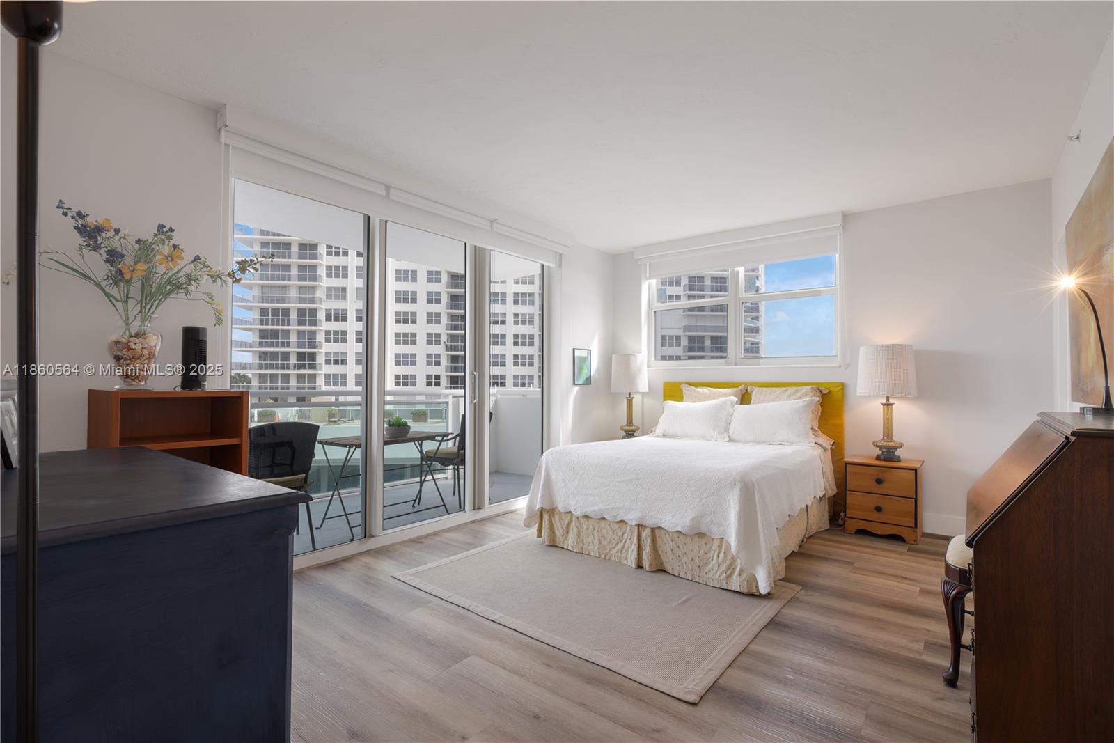 Photo of 3001 Ocean Dr  #443, Hollywood, Florida, 33019 - 