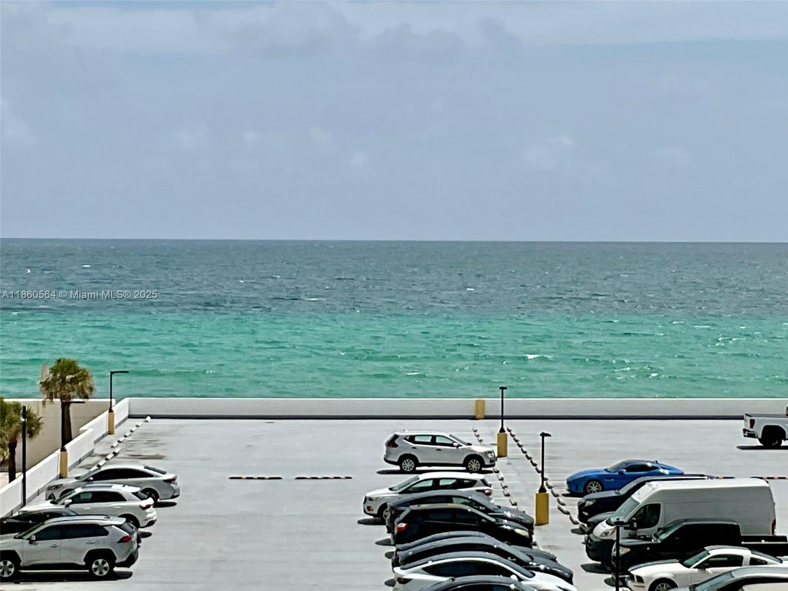 Photo of 3001 Ocean Dr  #443, Hollywood, Florida, 33019 - 