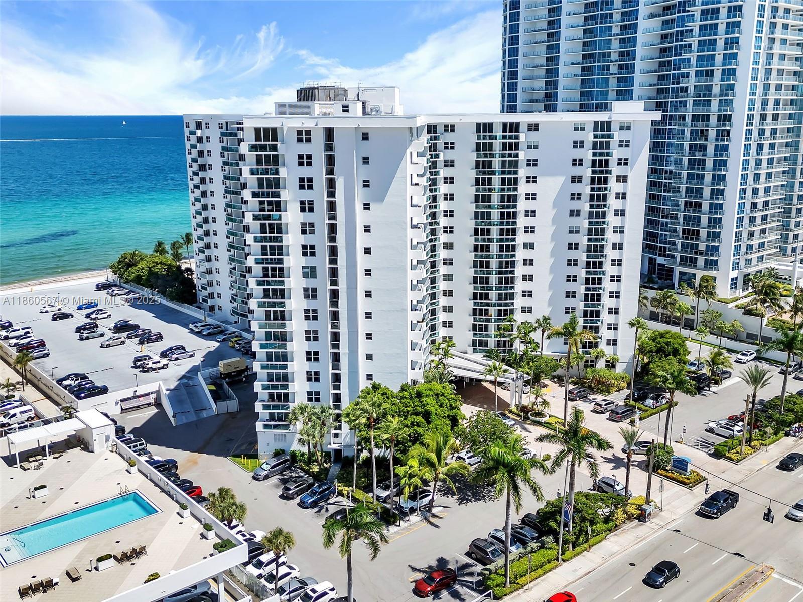 Photo of 3001 Ocean Dr  #403, Hollywood, Florida, 33019 - 