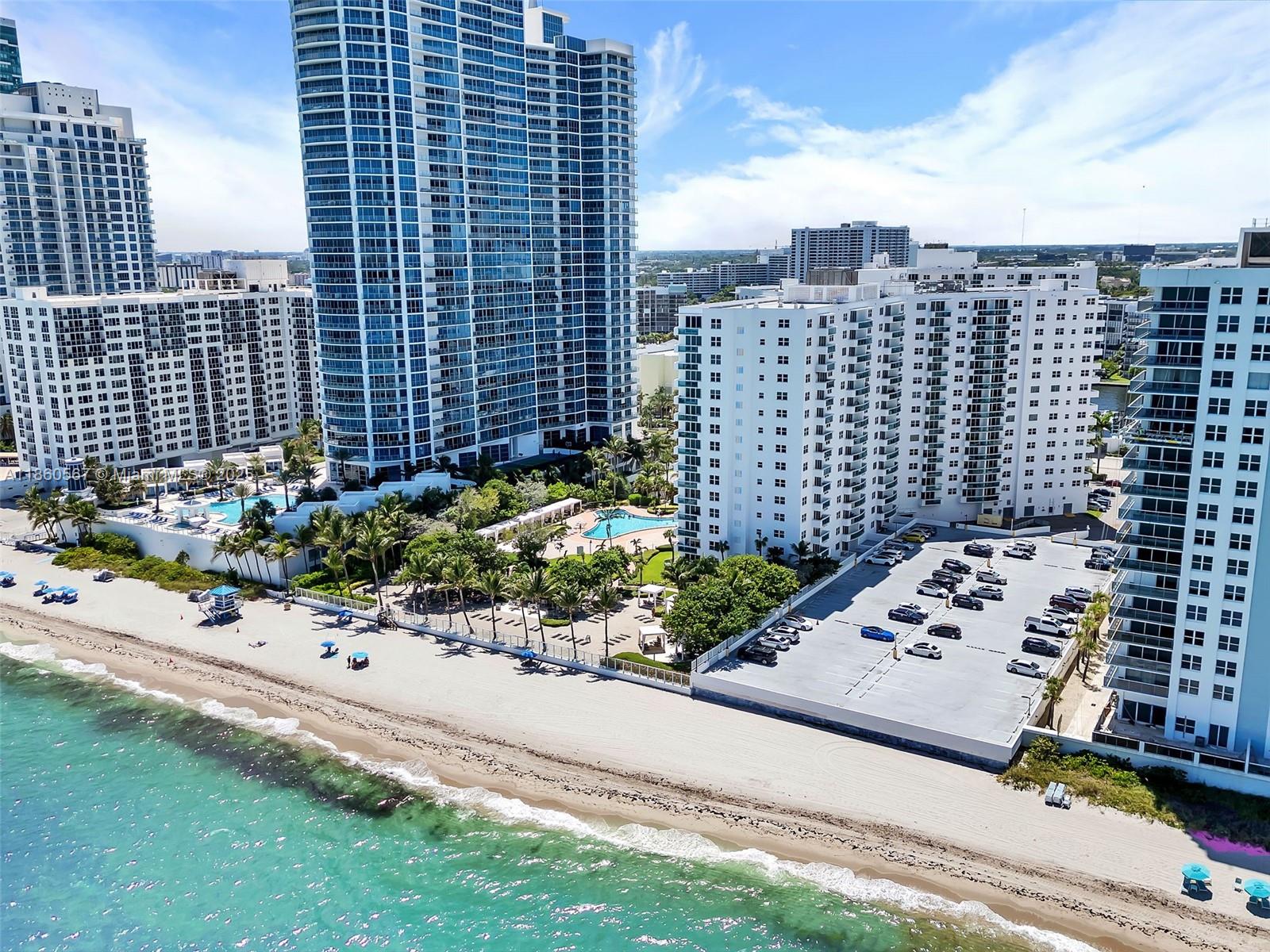 Photo of 3001 Ocean Dr  #403, Hollywood, Florida, 33019 - 