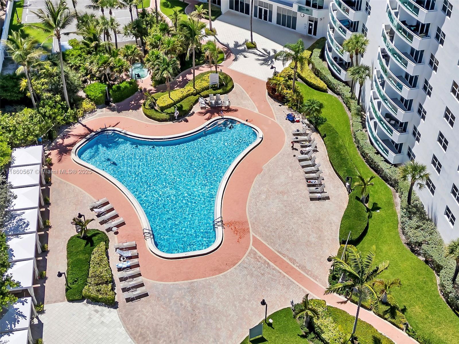 Photo of 3001 Ocean Dr  #403, Hollywood, Florida, 33019 - 