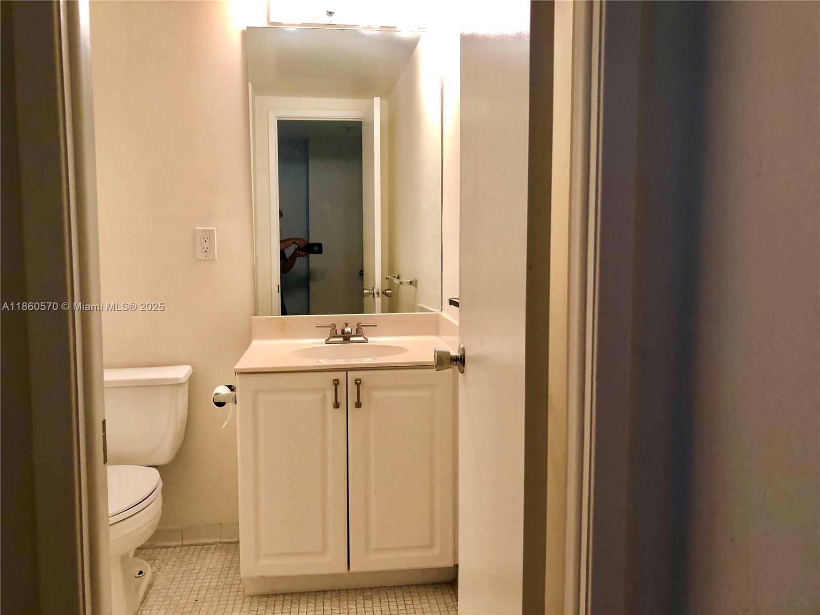 Photo of 19390 Collins Ave  #724, Sunny Isles Beach, Florida, 33160 - 