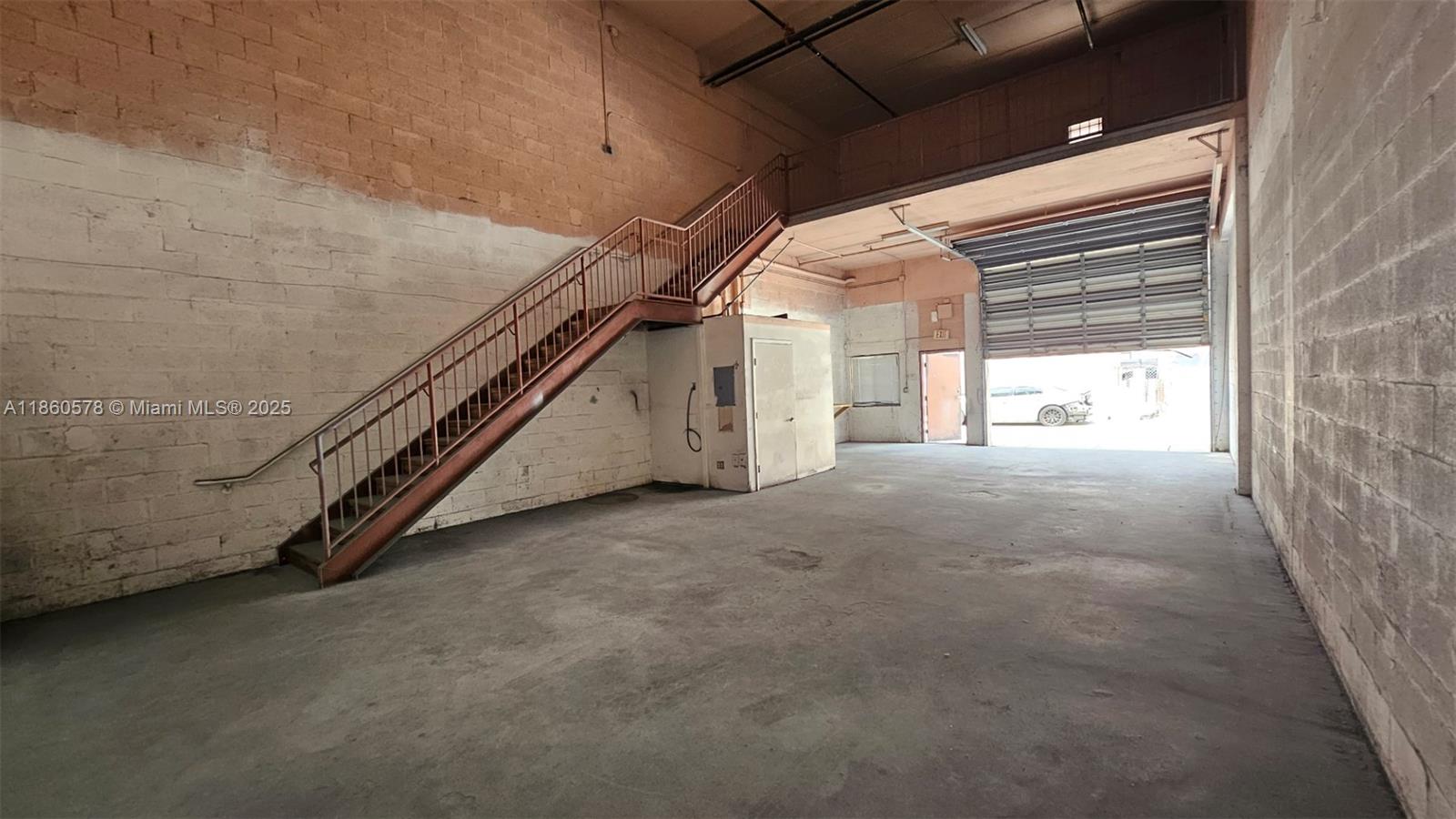 Ver detalles 10G / sq. ft. $ 2025-08-18 0 foto