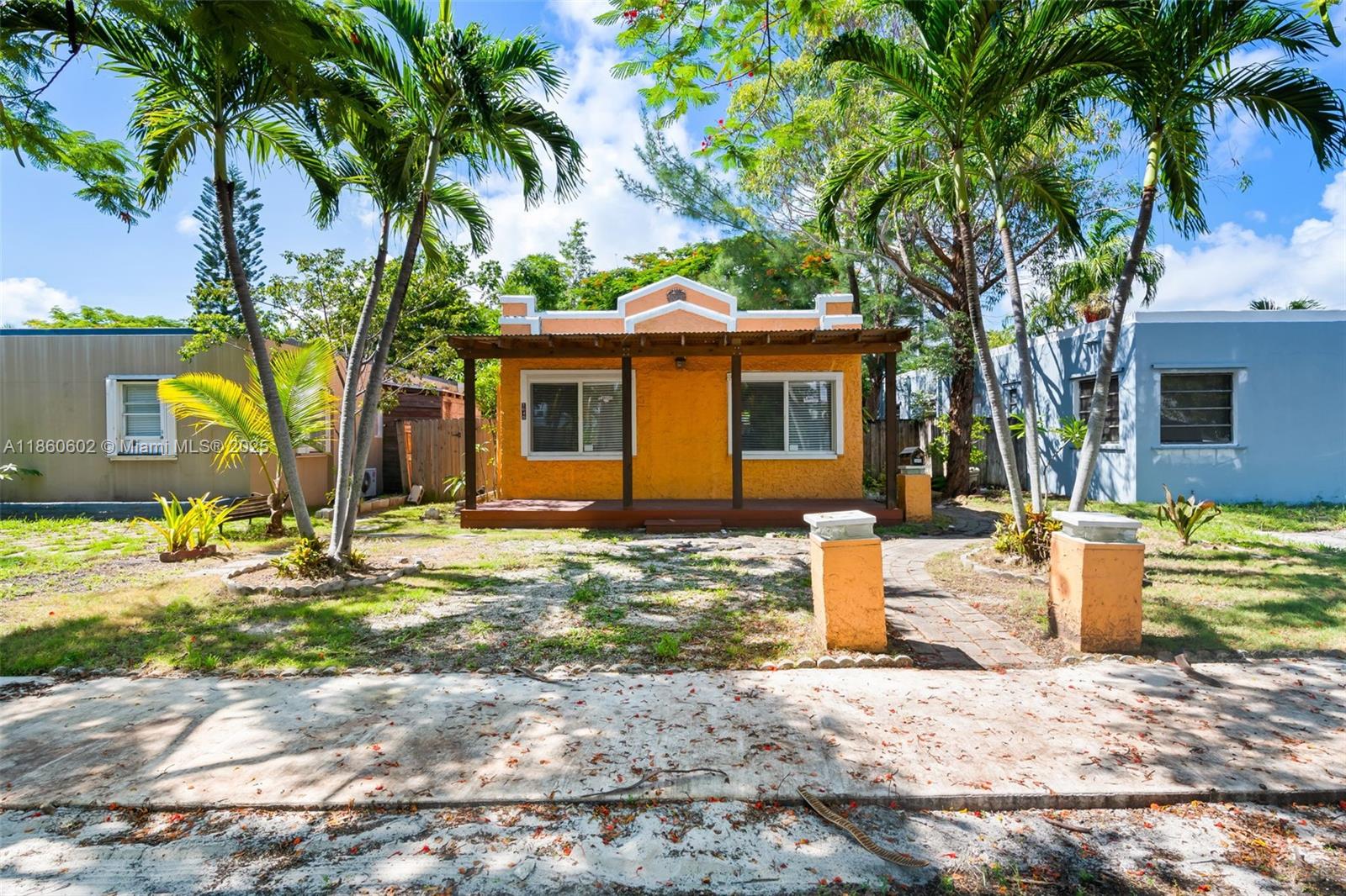 Ver detalles 1640 2 / 1 1024 sq. ft. $ 2025-08-18 0 foto
