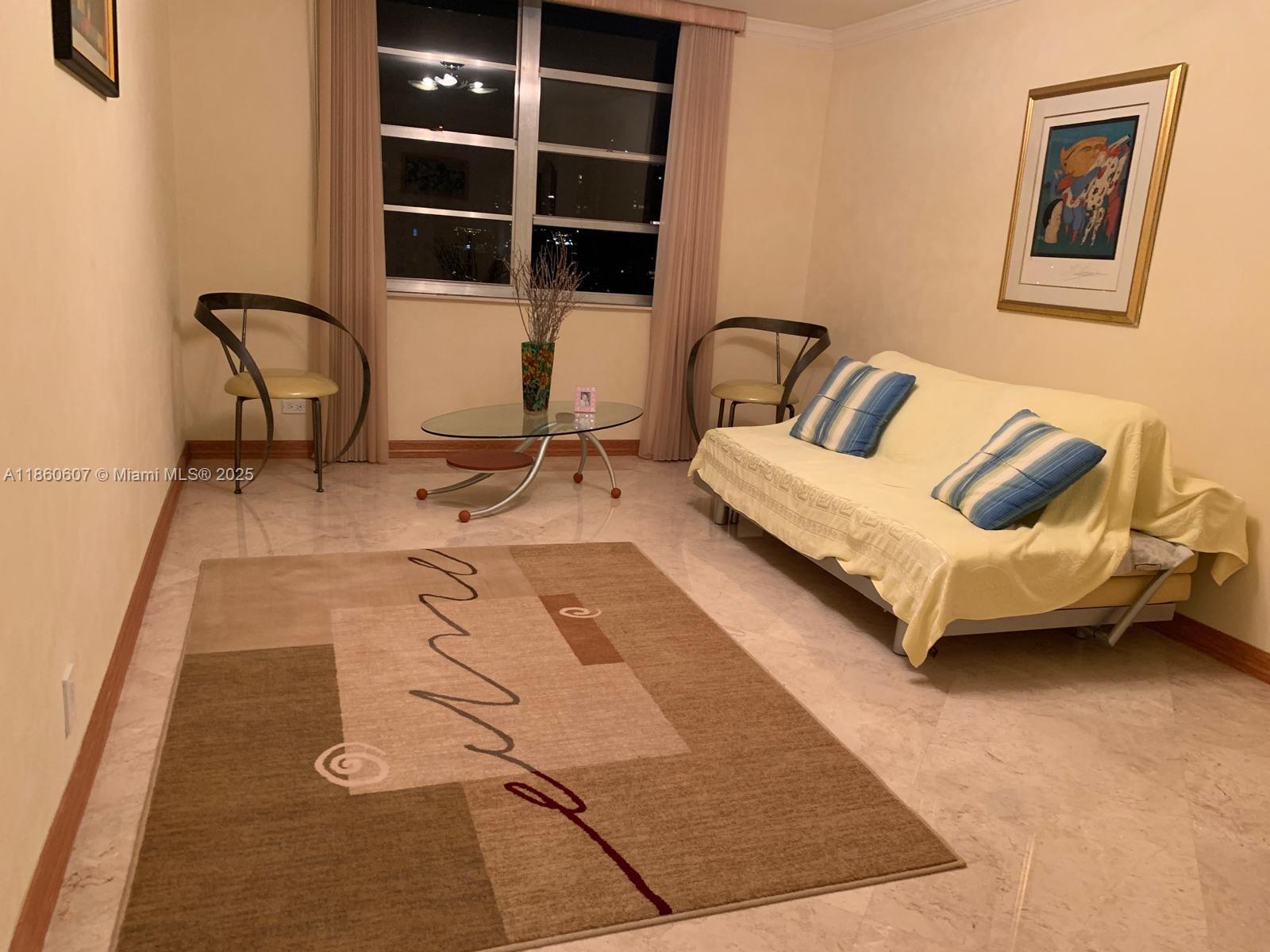 1904 3 / 3 1890 sq. ft. $ 2025-08-18 0 Photo