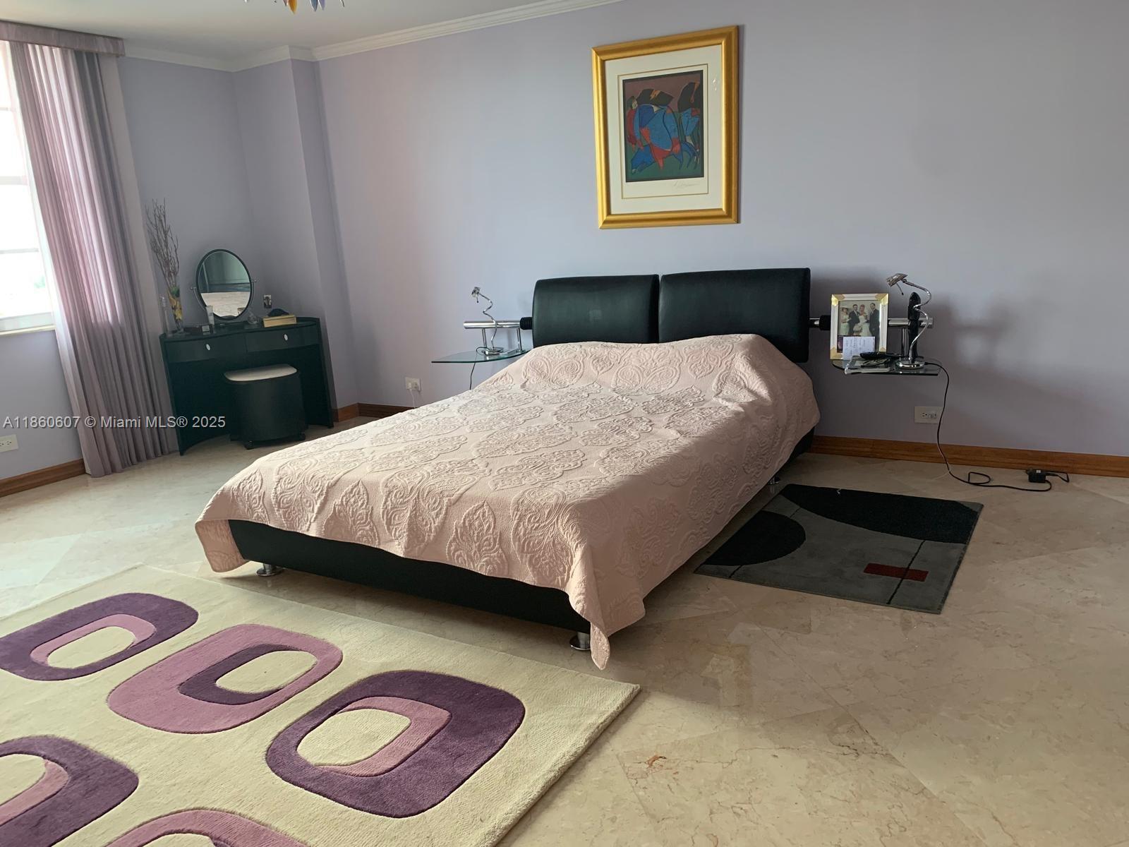 1904 3 / 3 1890 sq. ft. $ 2025-08-18 0 Photo