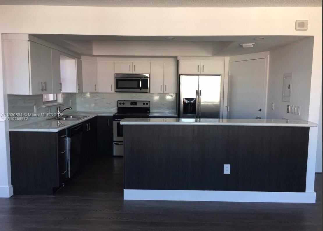 1625W 2 / 2 1140 sq. ft. $ 2025-09-29 0 Photo
