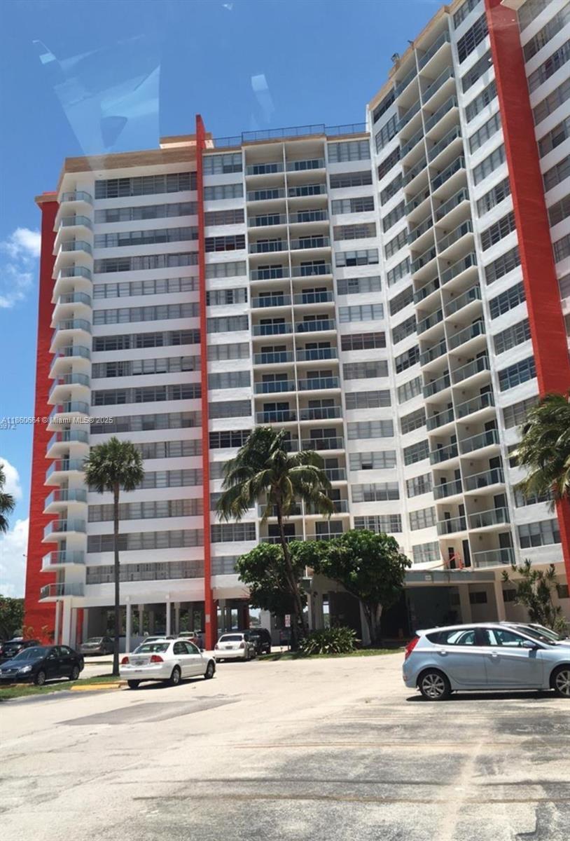 1625W 2 / 2 1140 sq. ft. $ 2025-09-29 0 Photo
