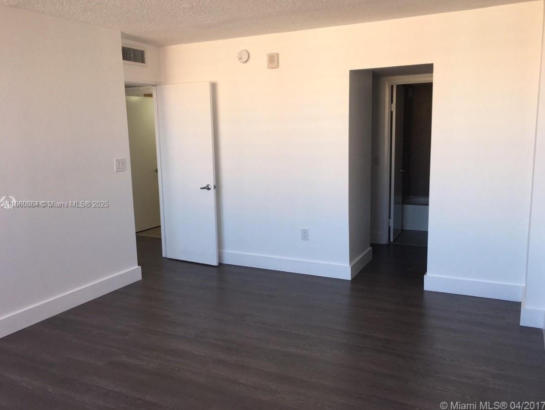 1625W 2 / 2 1140 sq. ft. $ 2025-09-29 0 Photo
