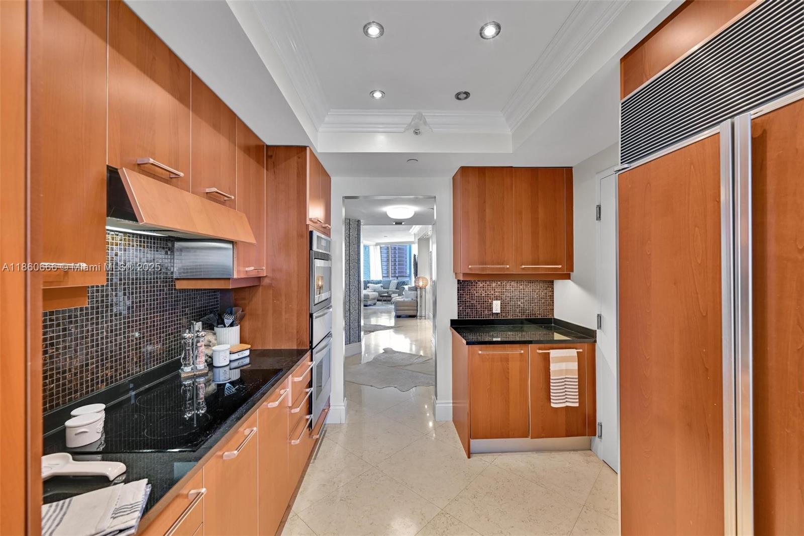 Photo of 3101 Ocean Dr  #2807, Hollywood, Florida, 33019 - 
