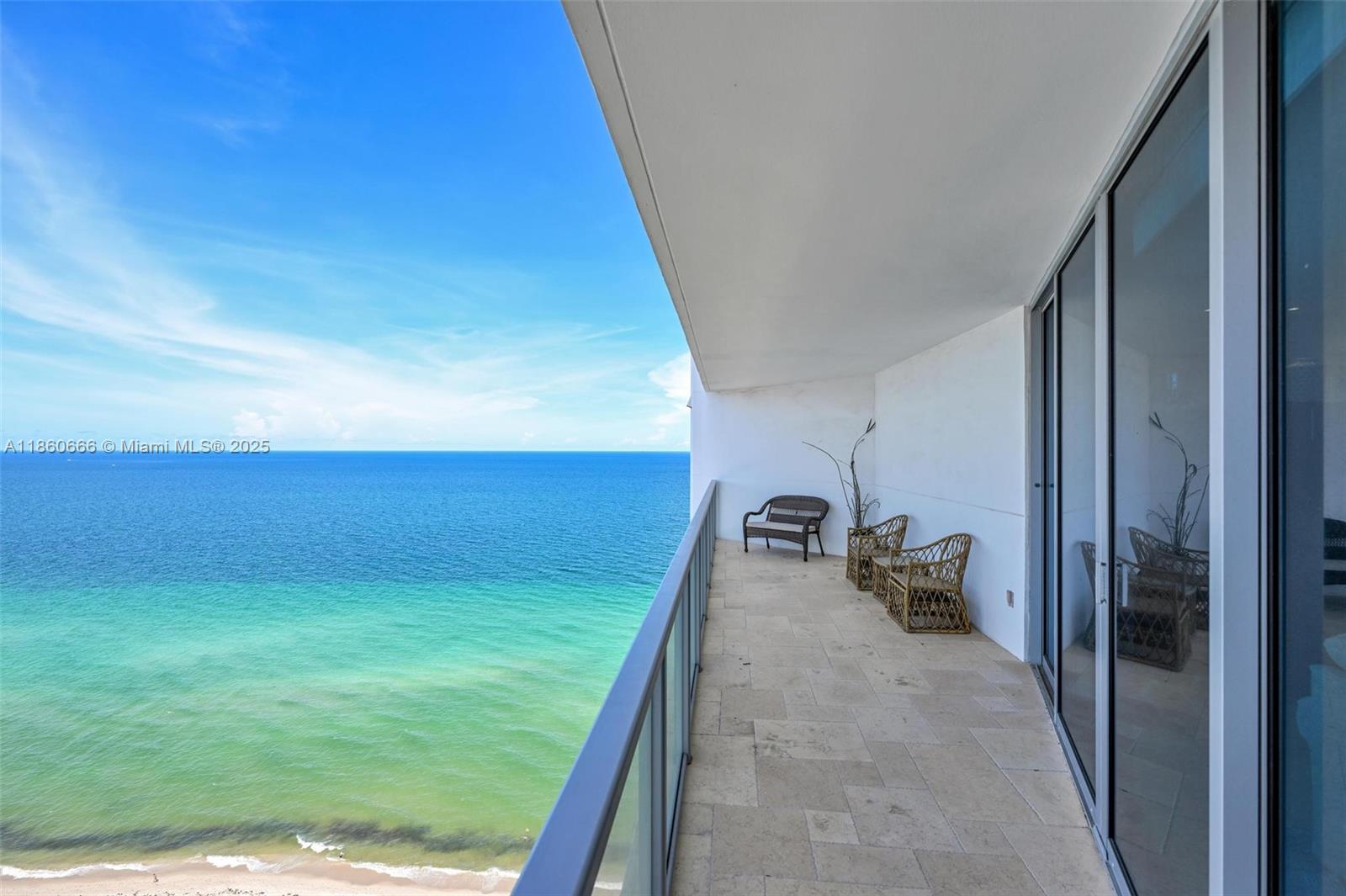 Photo of 3101 Ocean Dr  #2807, Hollywood, Florida, 33019 - 