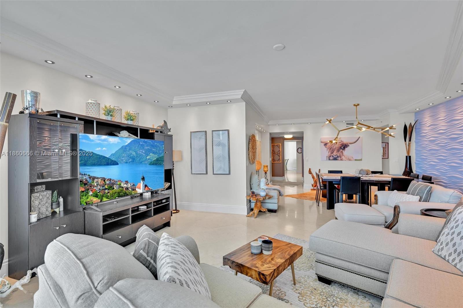 Photo of 3101 Ocean Dr #2807, Hollywood, Florida, 33019 -