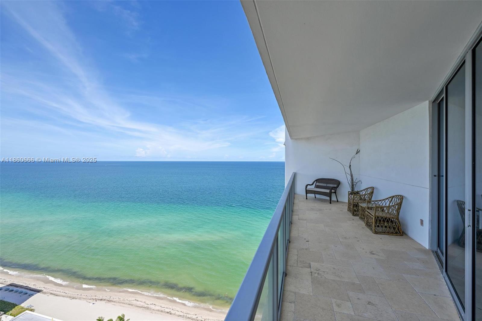 Photo of 3101 Ocean Dr  #2807, Hollywood, Florida, 33019 - 