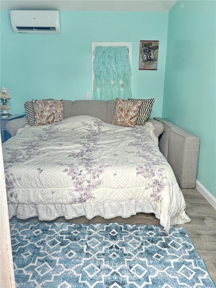 Ver detalles / sq. ft. $ 2025-08-18 0 foto