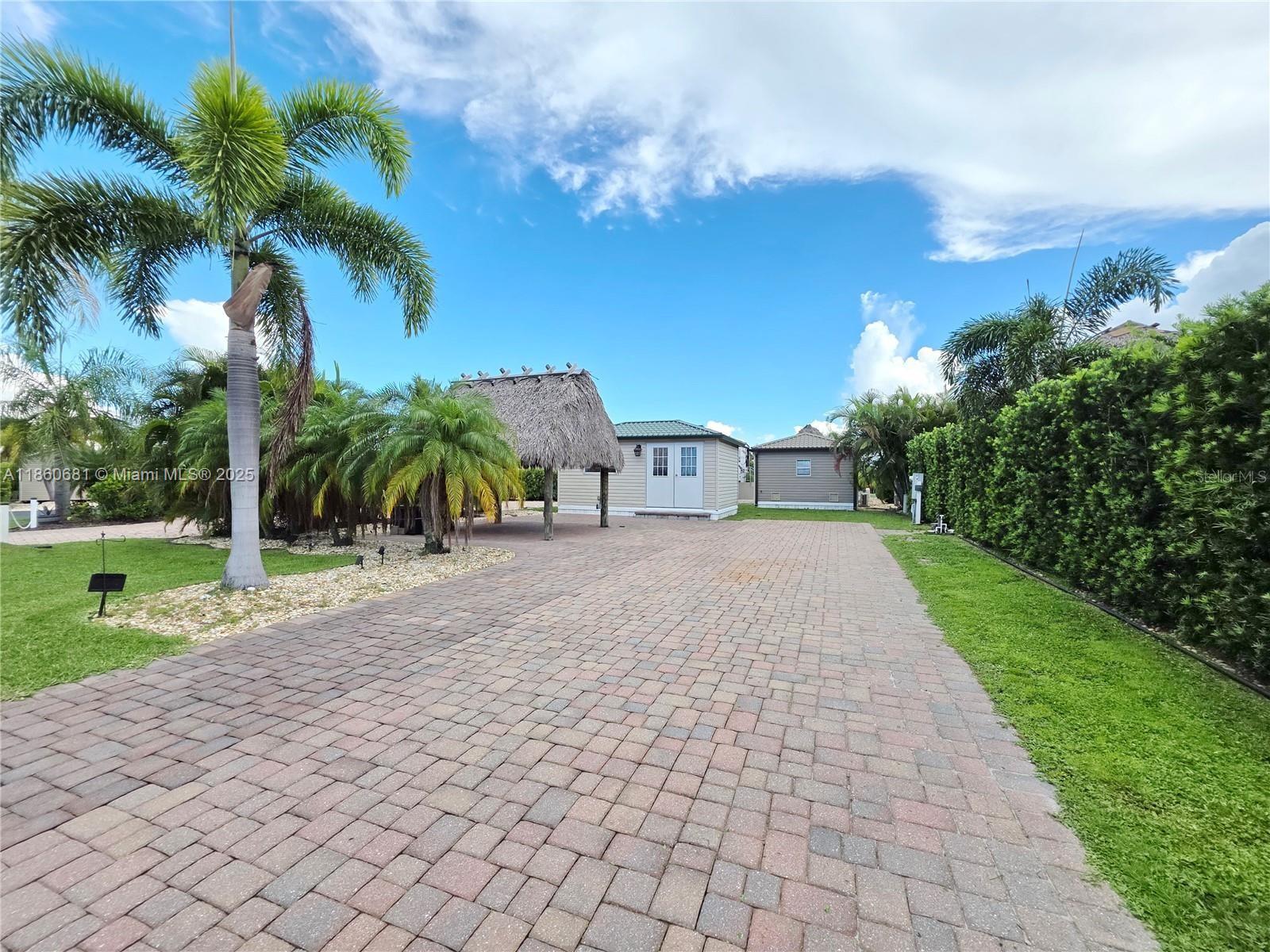 Ver detalles / sq. ft. $ 2025-08-18 0 foto