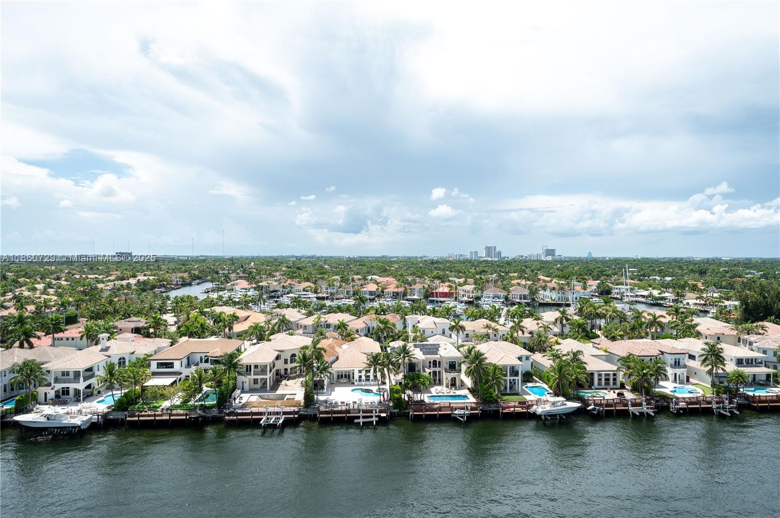 Photo of 1410 Ocean Dr #1406, Hollywood, Florida, 33019 -