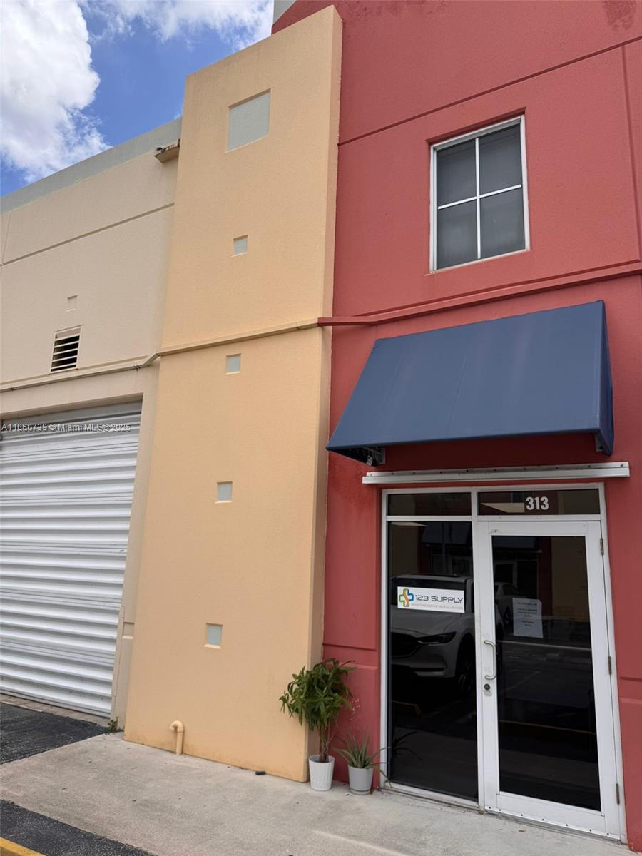 Ver detalles 313 / sq. ft. $ 2025-08-18 0 foto