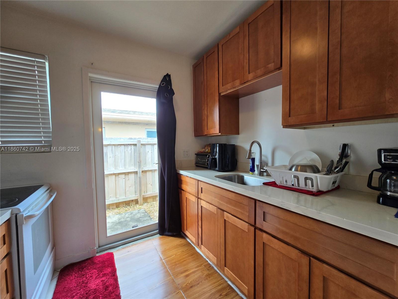 See details / 1656 sq. ft. $ 2025-08-18 0 Photo