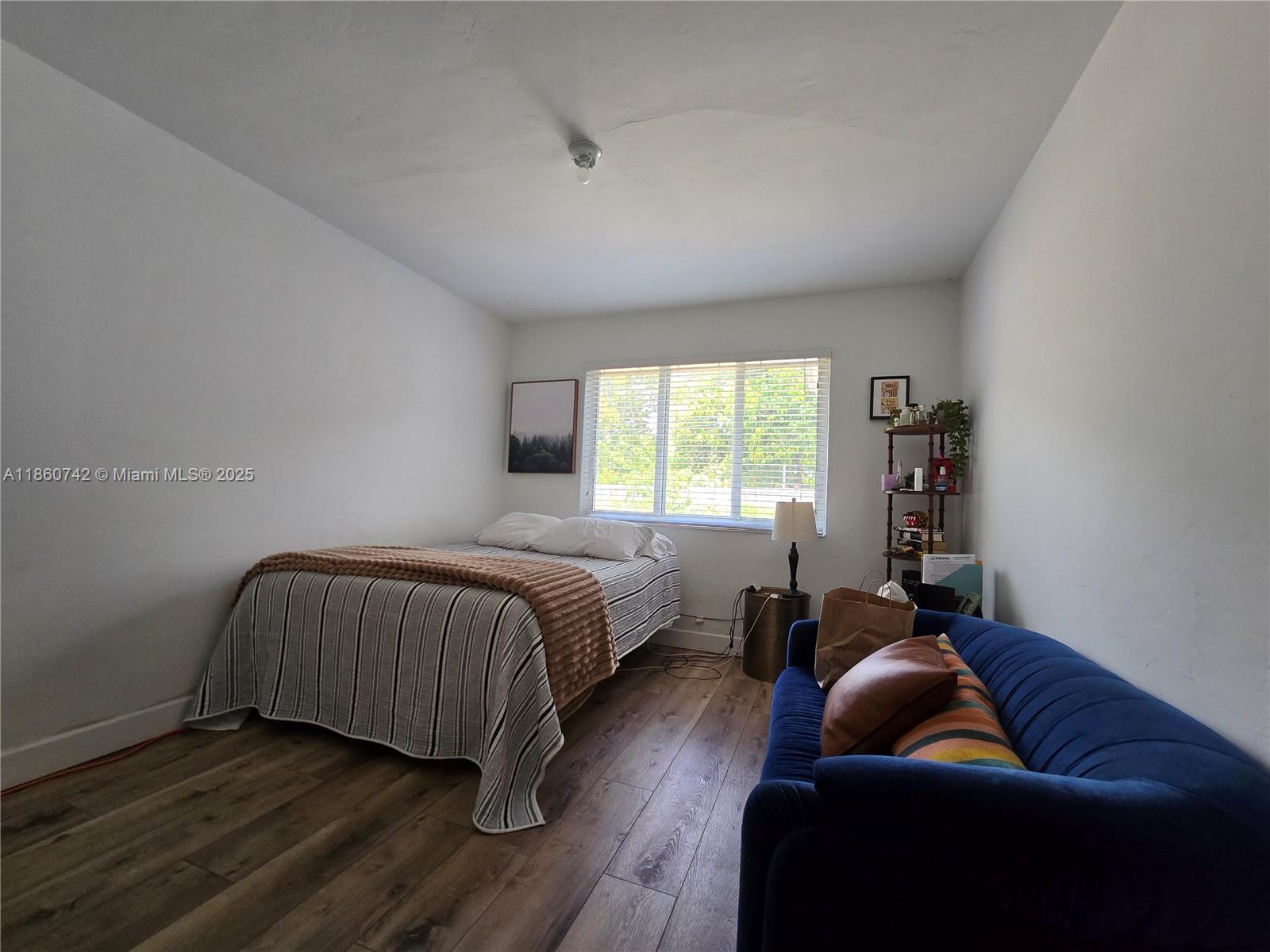 See details / 1656 sq. ft. $ 2025-08-18 0 Photo