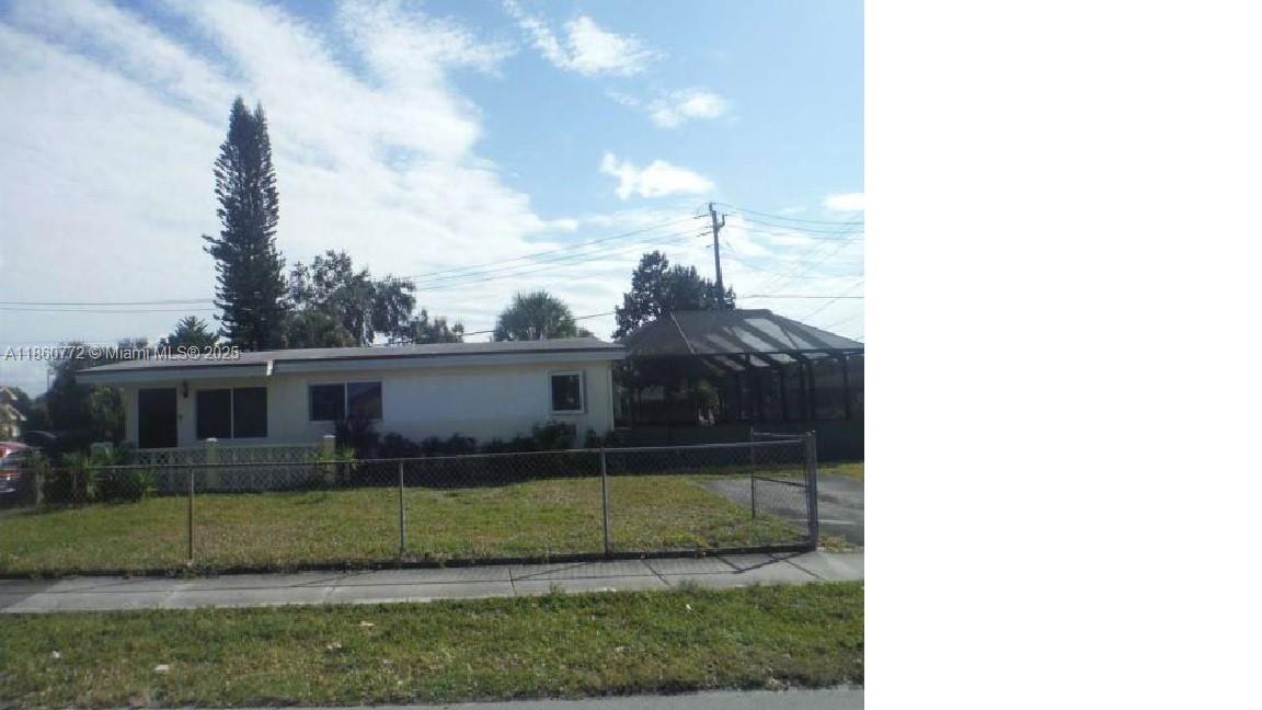 See details 290 3 / 2 sq. ft. $ 2025-08-18 0 Photo