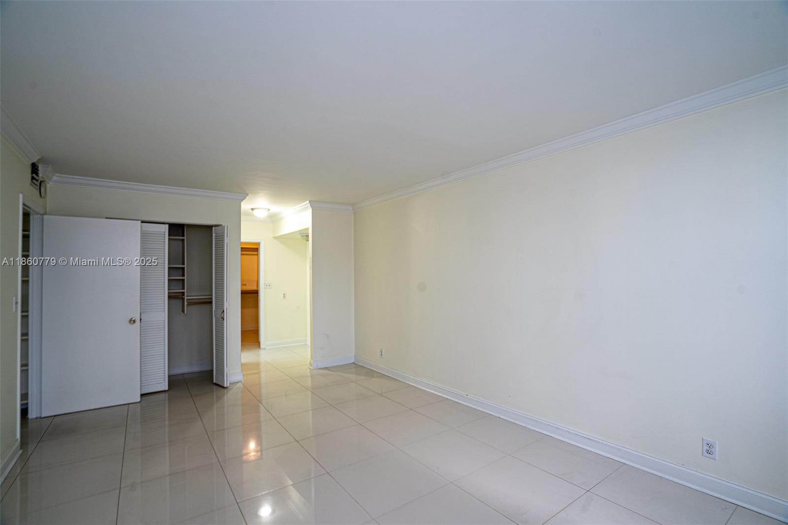 Photo of 2500 Parkview Dr #616, Hallandale Beach, Florida, 33009 -