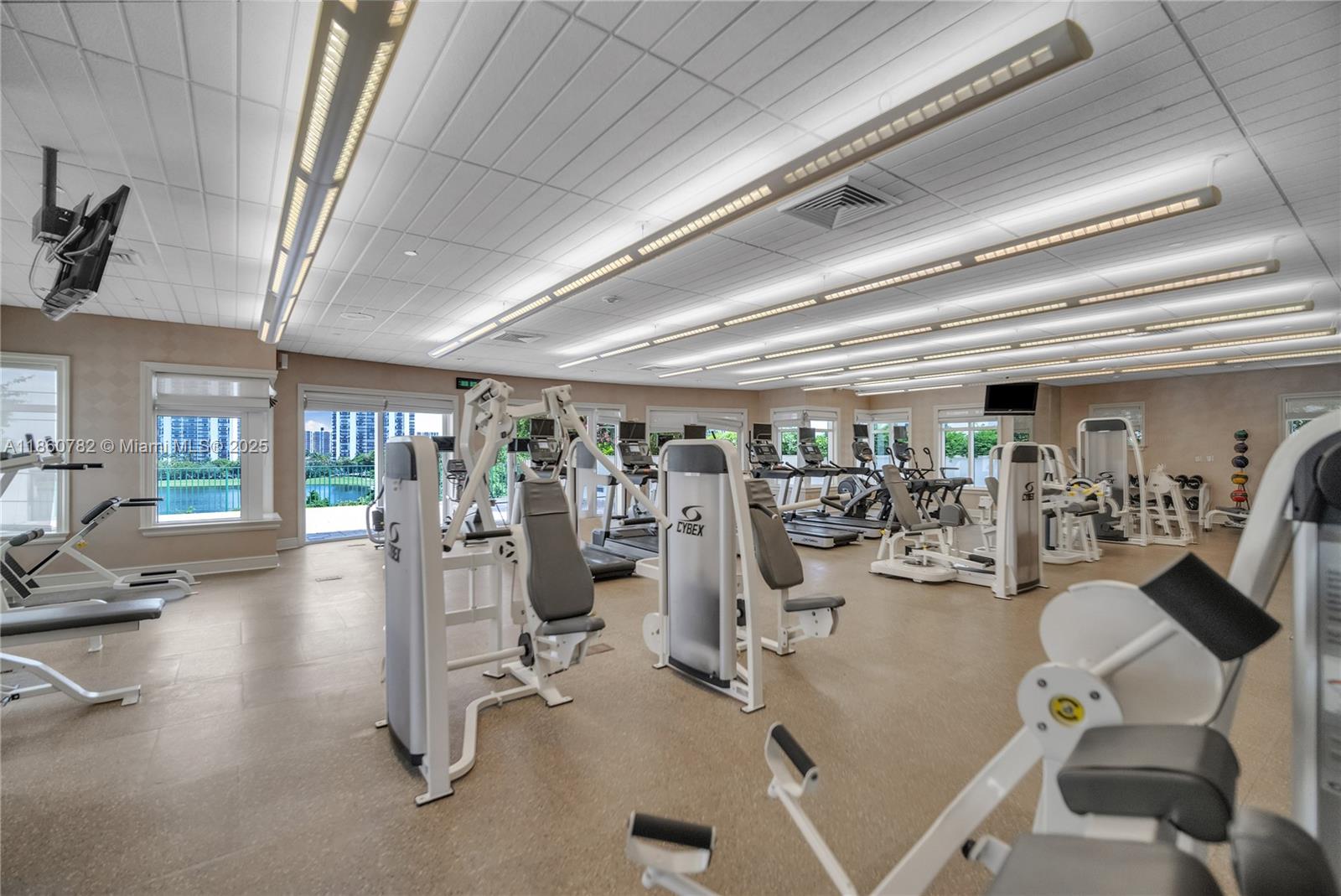 Photo of 19900 Country Club Dr  #308, Aventura, Florida, 33180 - 