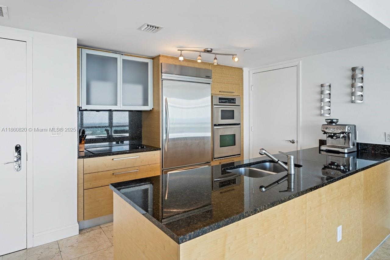 See details 4907 1 / 1 871 sq. ft. $ 2025-08-18 0 Photo