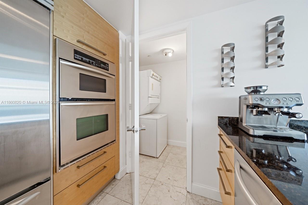 See details 4907 1 / 1 871 sq. ft. $ 2025-08-18 0 Photo