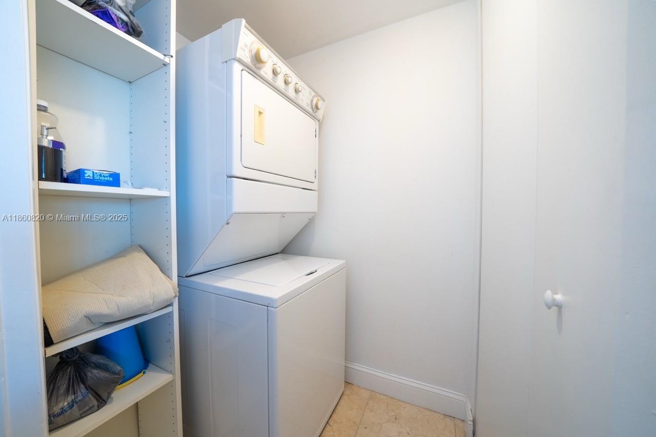 See details 4907 1 / 1 871 sq. ft. $ 2025-08-18 0 Photo