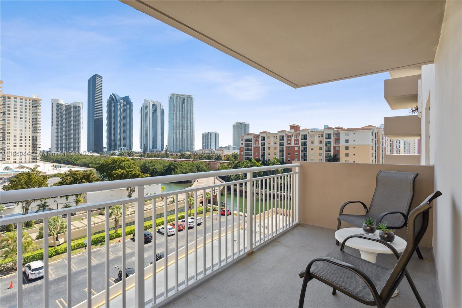 See details 605 2 / 2 1544 sq. ft. $ 2025-08-18 0 Photo